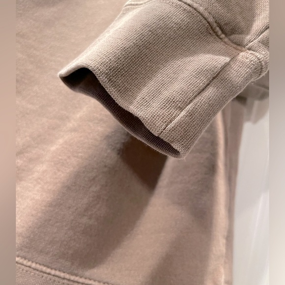 Stray Dog Sweaters Stray Dog Restaurant Apparel Poshmark